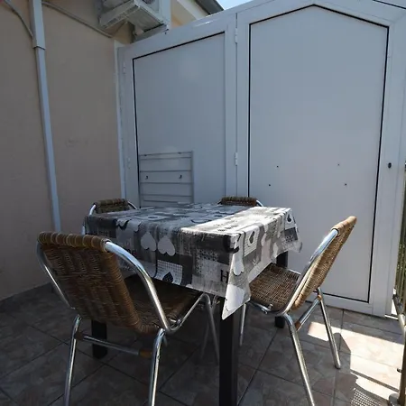 Apartman Frane