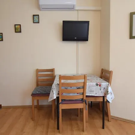 Apartament Frane
